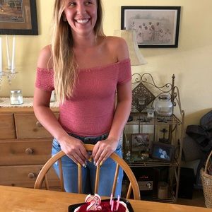 Meet your Posher, Wendy